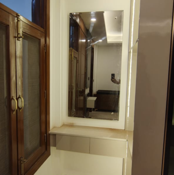 Bathroom in 2.5 BHK Builder Floor at Malviya Nagar – for Rent