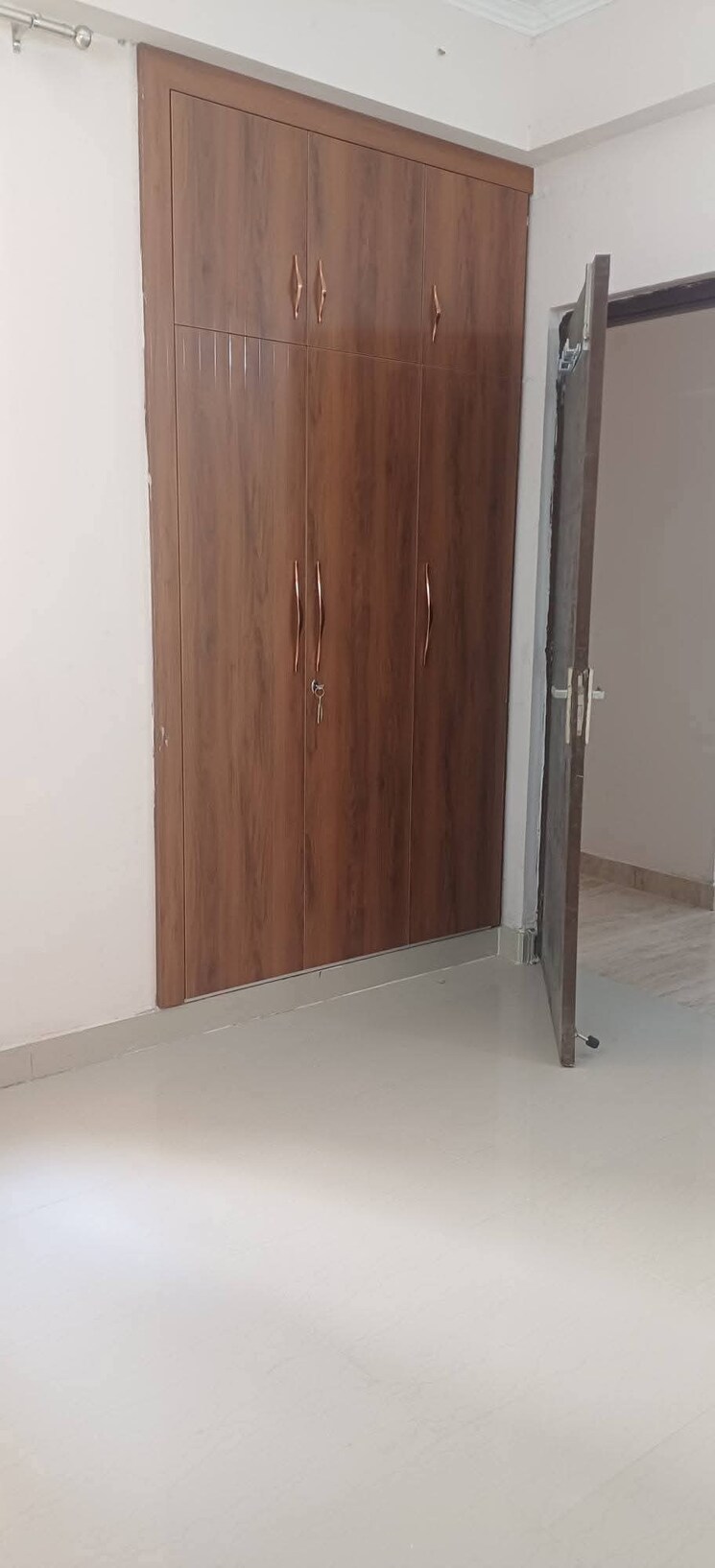 Room, amrapali-golf-homes 3 Bedroom 1115 Sq.Ft. Apartment In Sector 4 Greater Noida Greater Noida 8616087