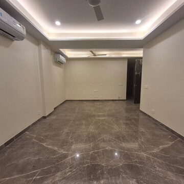 3 BHK Builder Floor For Rent in South Extension ii