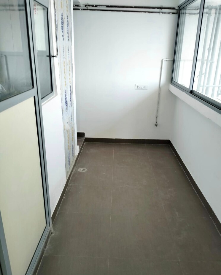 Balcony, imperial-heights-goregaon-west 4 Bedroom 1923 Sq.Ft. Apartment In Goregaon West Mumbai 8616119