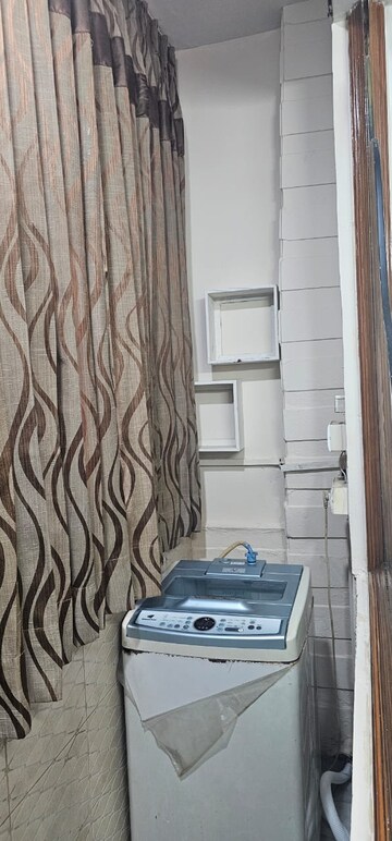 Master Bedroom in 2 BHK Builder Floor at Lajpat Nagar I – for Rent