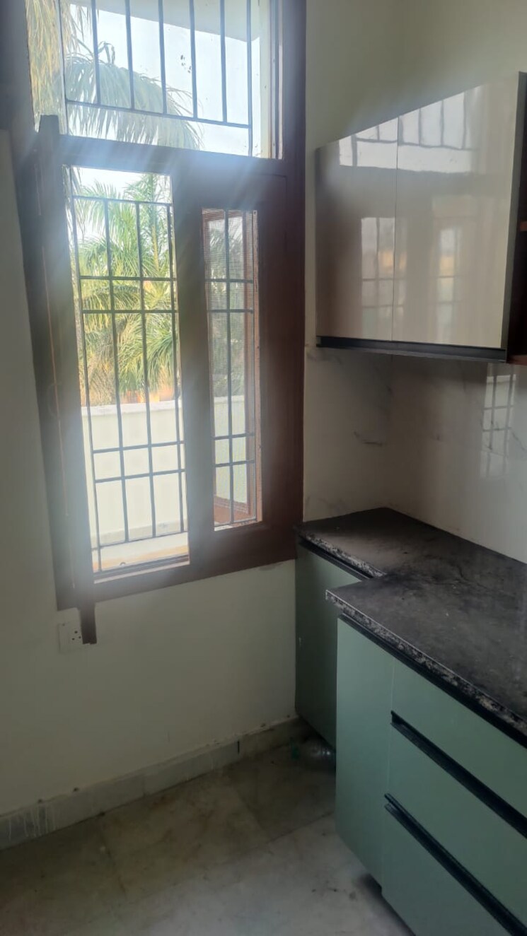 Room, super-enclave 2 Bedroom 1000 Sq.Ft. Apartment In Sector 49 Chandigarh 8616206