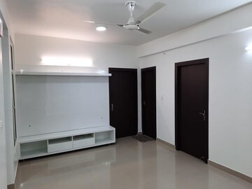 Room in 2 BHK Apartment at VVIP Mangal, Raj Nagar Extension – for Rent