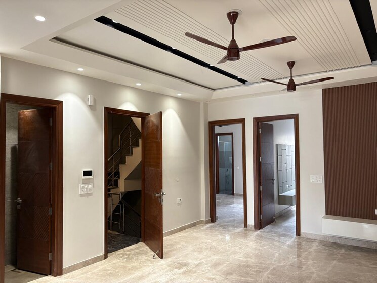 undefined, triveni-apartments-cghs 3.5 Bedroom 1700 Sq.Ft. Apartment In Paschim Vihar Delhi 8616558