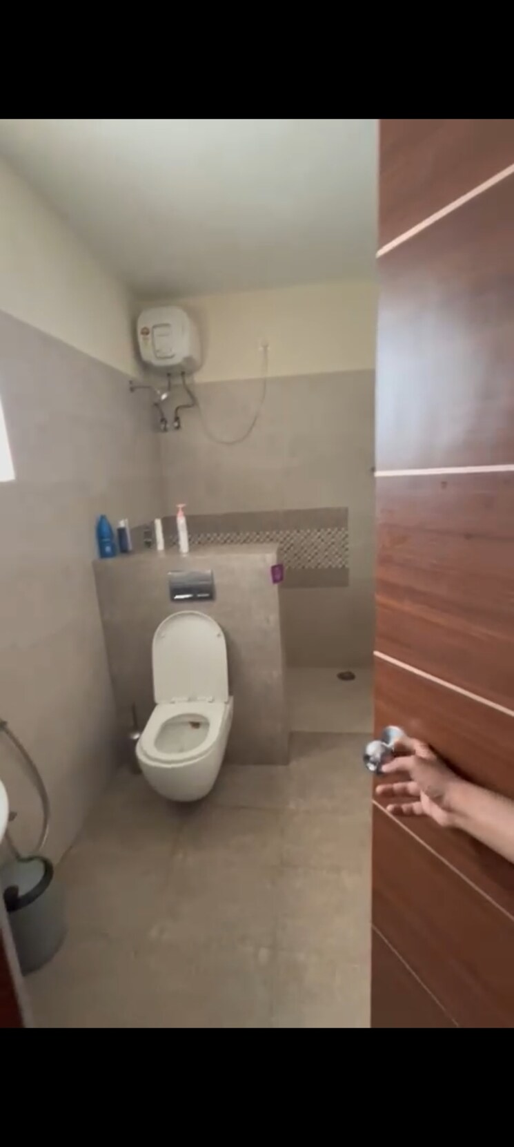 Bathroom, pavani-laxmi-nivas 3 Bedroom 2700 Sq.Ft. Apartment In Madhapur Hyderabad 8616695