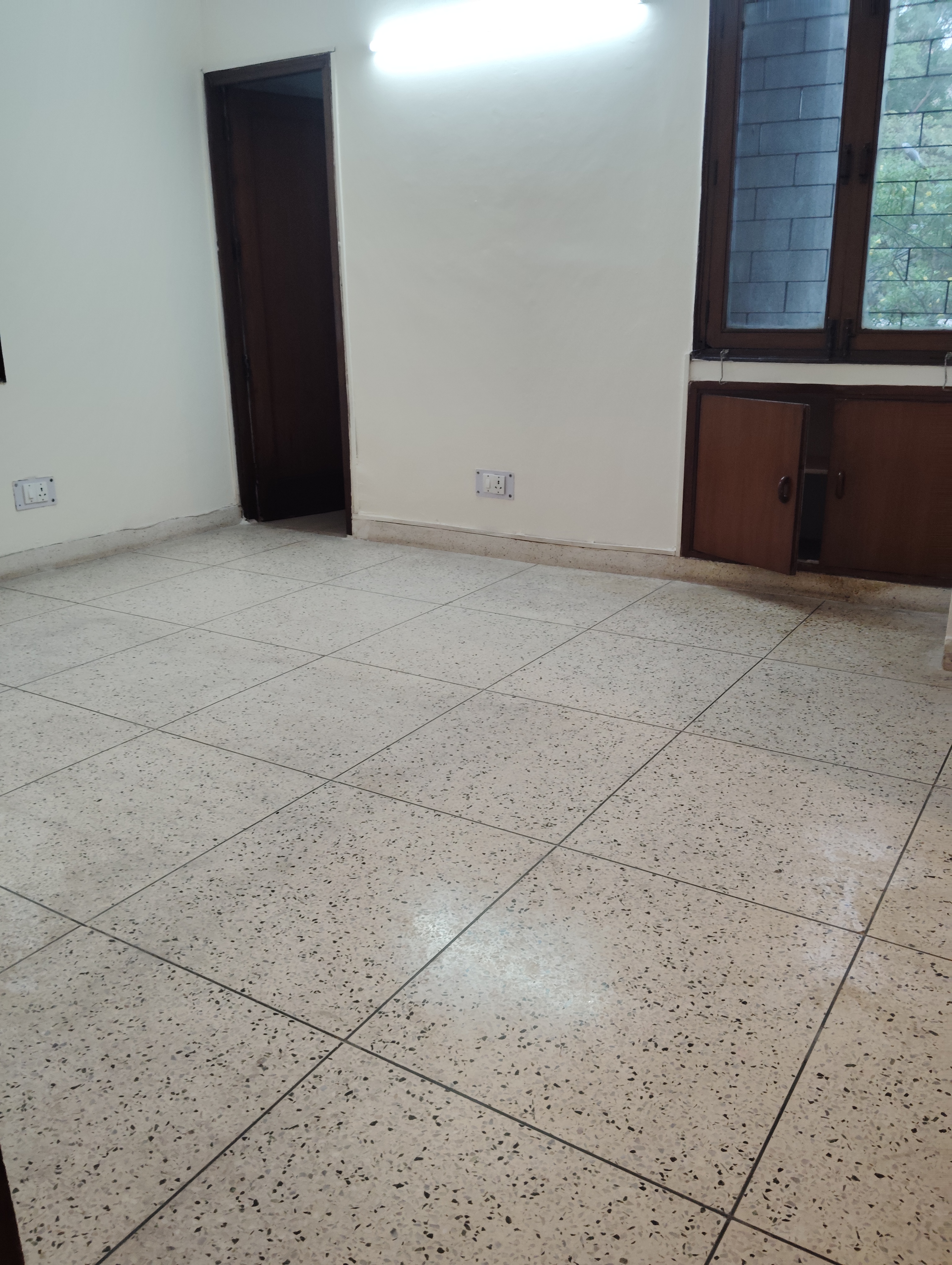 1.5 BHK Builder Floor For Rent in Kalkaji