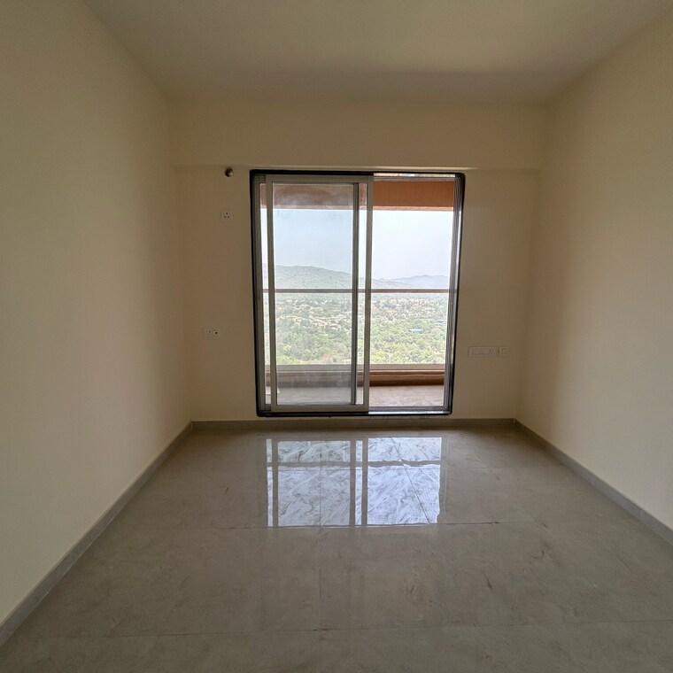 Room, damji-shamji-mahavir-kalpavruksha-wing-j-phase-2 2 Bedroom 684 Sq.Ft. Apartment In Anand Nagar Thane 8616897