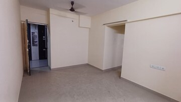 2 BHK Apartment For Rent in Hubtown Greenwoods, Vartak Nagar