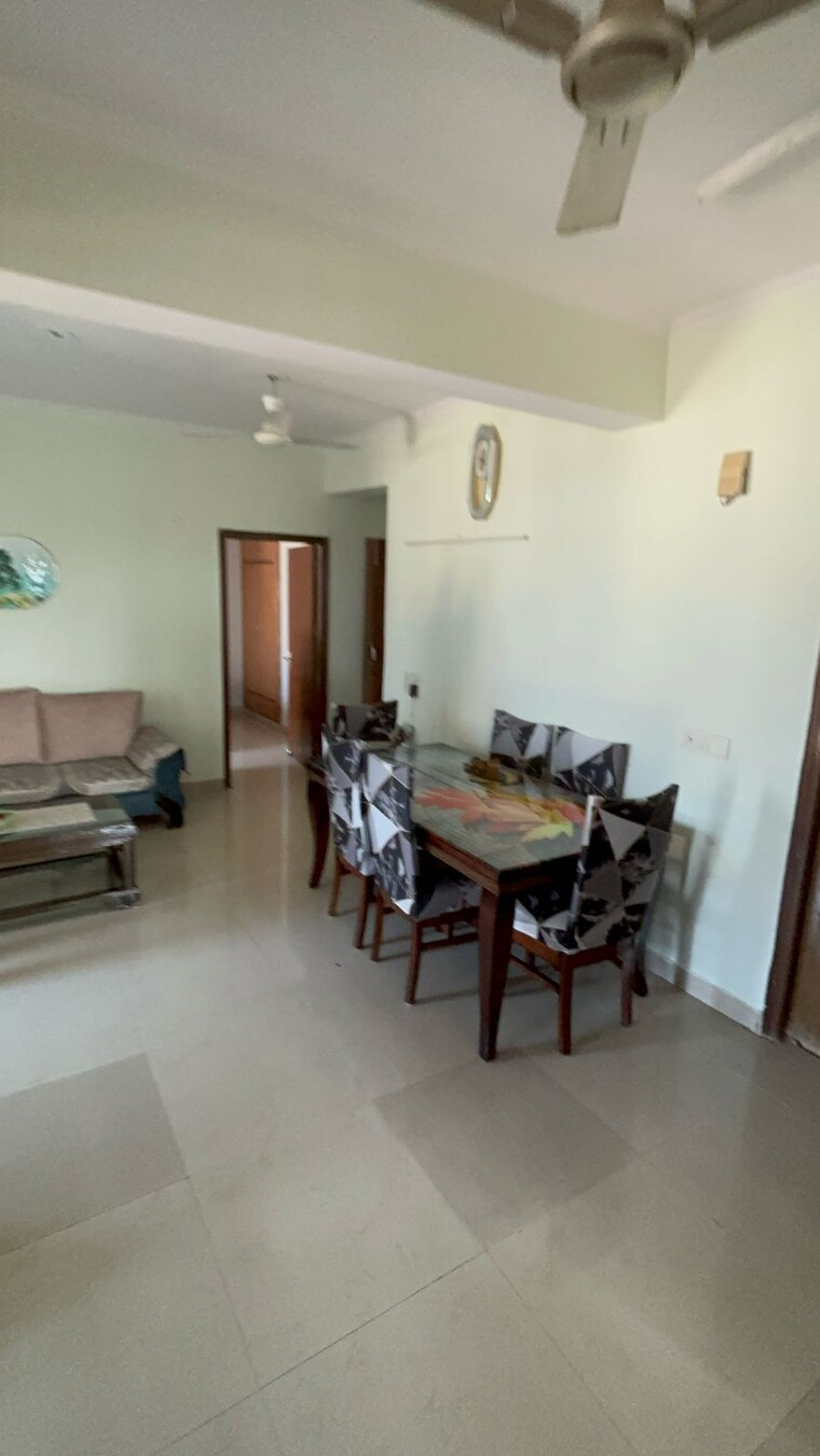 Gym, gardenia-grace 3 Bedroom 1550 Sq.Ft. Apartment In Sector 61 Noida 8617013