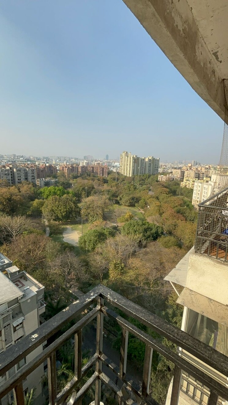 Master Bedroom, gardenia-grace 3 Bedroom 1550 Sq.Ft. Apartment In Sector 61 Noida 8617013