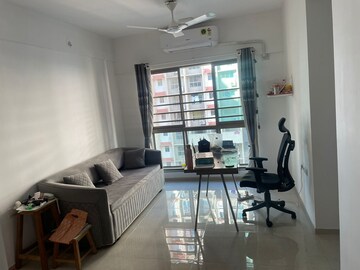2 BHK Apartment For Rent in Hubtown Hillcrest, Andheri East
