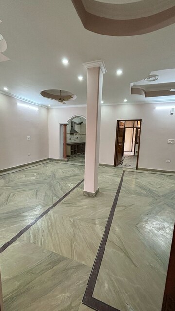 2.5 BHK Independent House For Rent in RWA Apartments Sector 52, Sector 52