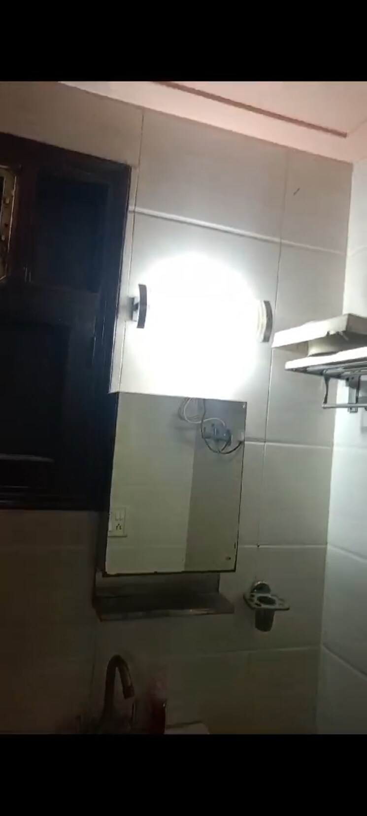 Bathroom, new rajinder nagar 2 Bedroom 887 Sq.Ft. Independent House In New Rajinder Nagar Delhi 8617097