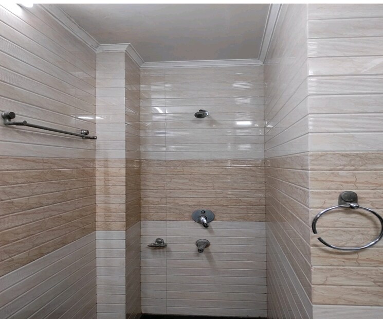 Bathroom, new rajinder nagar 2 Bedroom 687 Sq.Ft. Independent House In New Rajinder Nagar Delhi 8617108