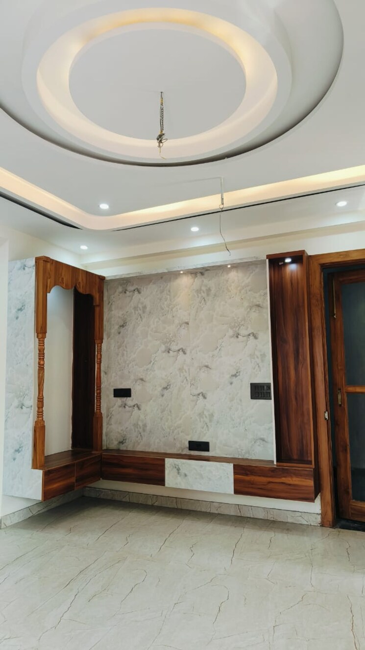 undefined, bptp-district 3 Bedroom 150 Sq.Yd. Builder Floor In Sector 81 Faridabad 8617144