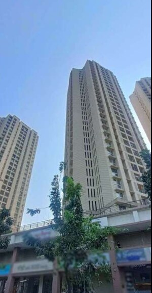 2 BHK Apartment For Sale in Rustomjee Urbania Azziano, Majiwada
