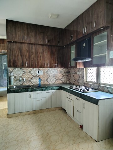 2 BHK Apartment For Rent in Adore Happy Homes, Sector 86