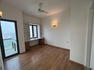 Room in 4 BHK Apartment at Ireo The Grand Arch, Sector 58 – for Sale