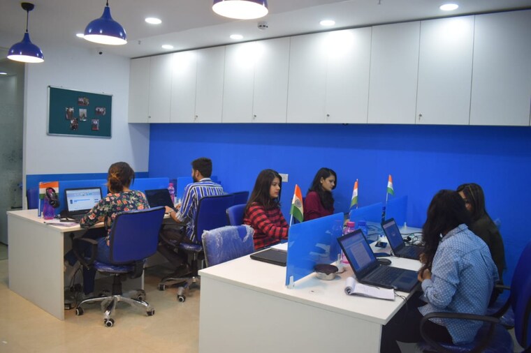 Team Area, galaxy-diamond-plaza Commercial Office Space 610 Sq.Ft. In Sector 4 Greater Noida Greater Noida 8617173