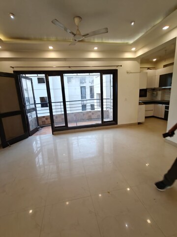 Room in 3 BHK Apartment at RPS Savana, Sector 88 – for Rent