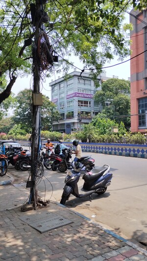  Office Space For Sale in Ajc Bose Road