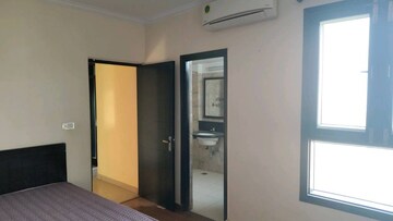 Room in 3 BHK Apartment at Vatika City, Sector 49 – for Rent