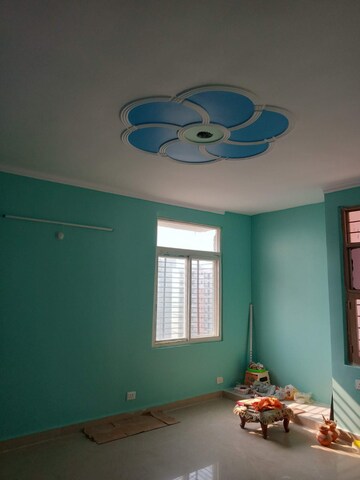 Furnished Amenities in 2 BHK Apartment at Smriti Apartments, Bakshi Ka Talab – for Rent