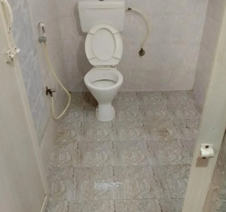 Bathroom, banjara layout 6+ Bedroom 6000 Sq.Ft. Independent House In Banjara Layout Bangalore 8617287