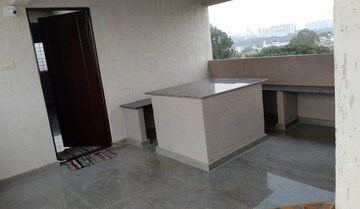 Room in 6+ BHK Independent House at Banjara Layout – for Sale