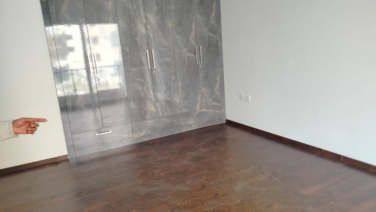 Room, adani-oyster-grande-phase-2 3 Bedroom 1689 Sq.Ft. Apartment In Sector 102 Gurgaon 8617300