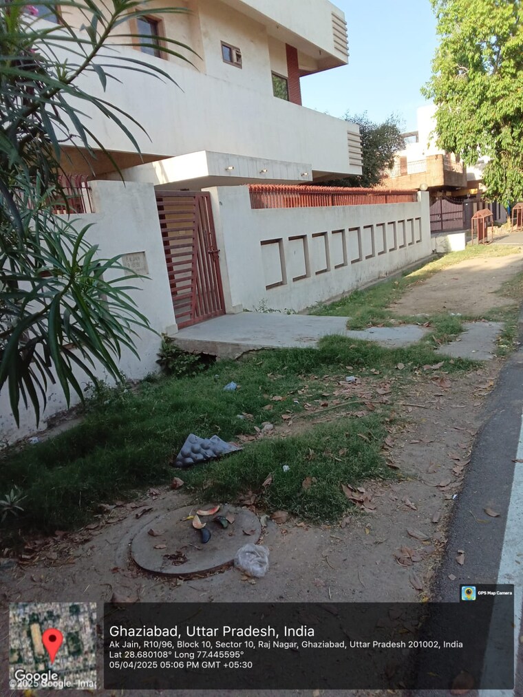 Exterior View, new-friends-colony  130 Sq.Yd. Plot In Sanjay Nagar Ghaziabad 8617307