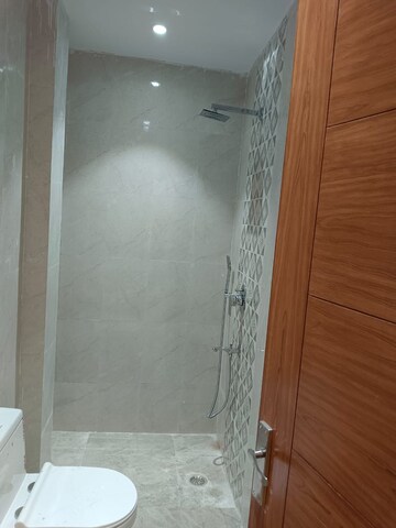 Bathroom in 2 BHK Builder Floor at Lajpat Nagar 4 – for Rent