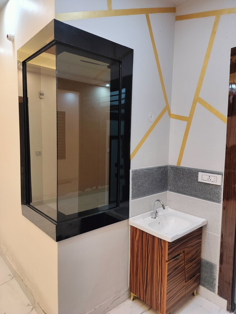 Master Bedroom, new-friends-colony 3 Bedroom 100 Sq.Ft. Builder Floor In Sanjay Nagar Ghaziabad 8617330