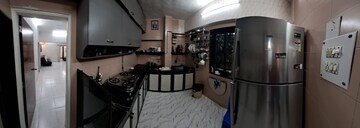 Living Room in 2 BHK Apartment at Vile Parle West – for Rent