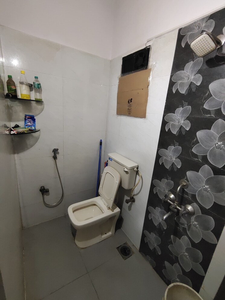 Master Bedroom, simran-palace-apartments 2 Bedroom 650 Sq.Ft. Apartment In Sanpada Navi Mumbai 8617378