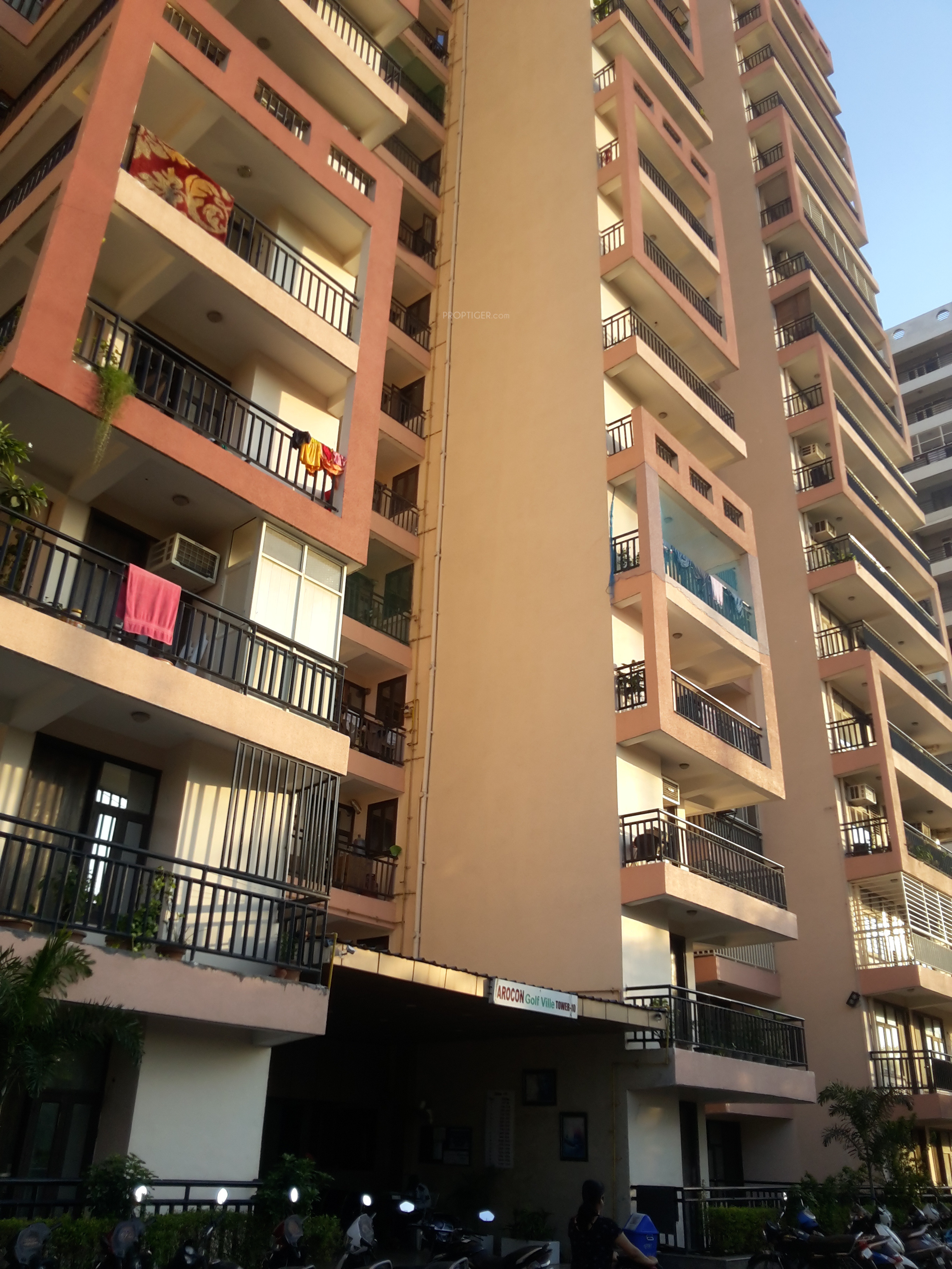 2 BHK + Pooja Room Apartment For Sale in Arocon Golf Ville