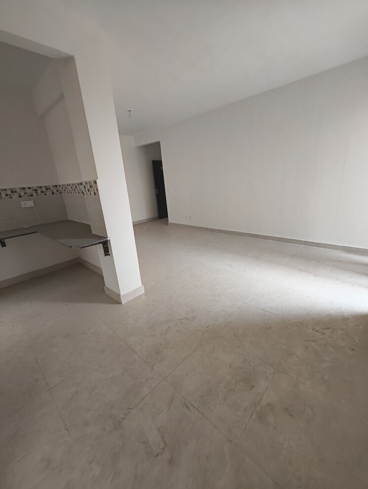 Room, signature-global-orchard-avenue 2 Bedroom 591 Sq.Ft. Apartment In Sector 93 Gurgaon 8617393