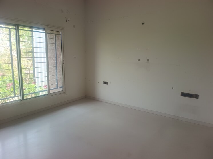 Bedroom, sobha-international-city-phase-1 5 Bedroom 4100 Sq.Ft. Villa In Sector 109 Gurgaon 8617549