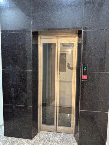 Building Lobby in 2 BHK Apartment at Sushant Lok 2, Sector 57 – for Rent