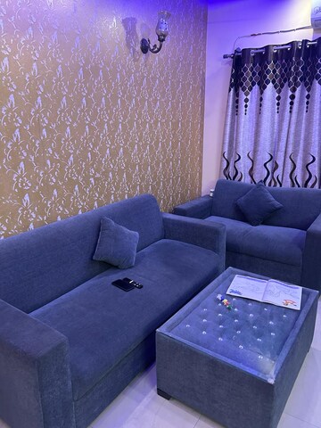 Team Area in 2 BHK Apartment at BPTP Princess Park, Sector 86 – for Rent