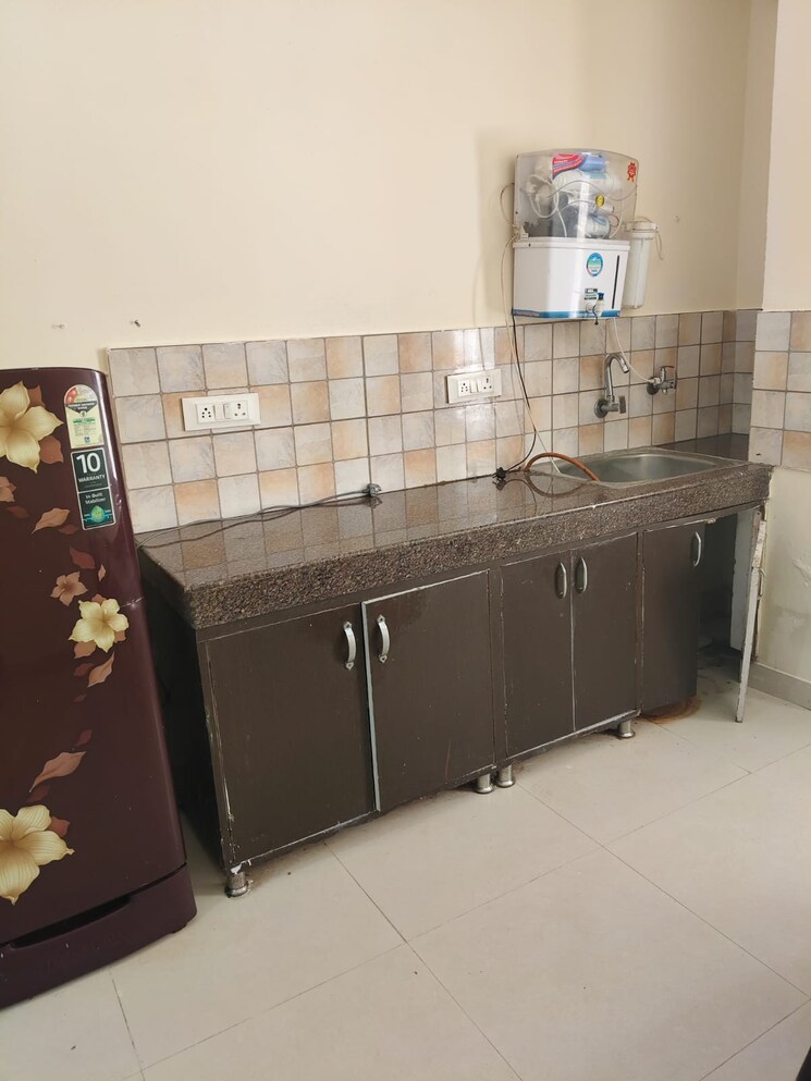 Kitchen, ansal-sushant-apartments 3 Bedroom 215 Sq.Ft. Builder Floor In Sushant Lok I Gurgaon 8617580