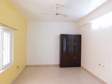 Room in 3 BHK Apartment at Hill Ridge Springs, Gachibowli – for Sale
