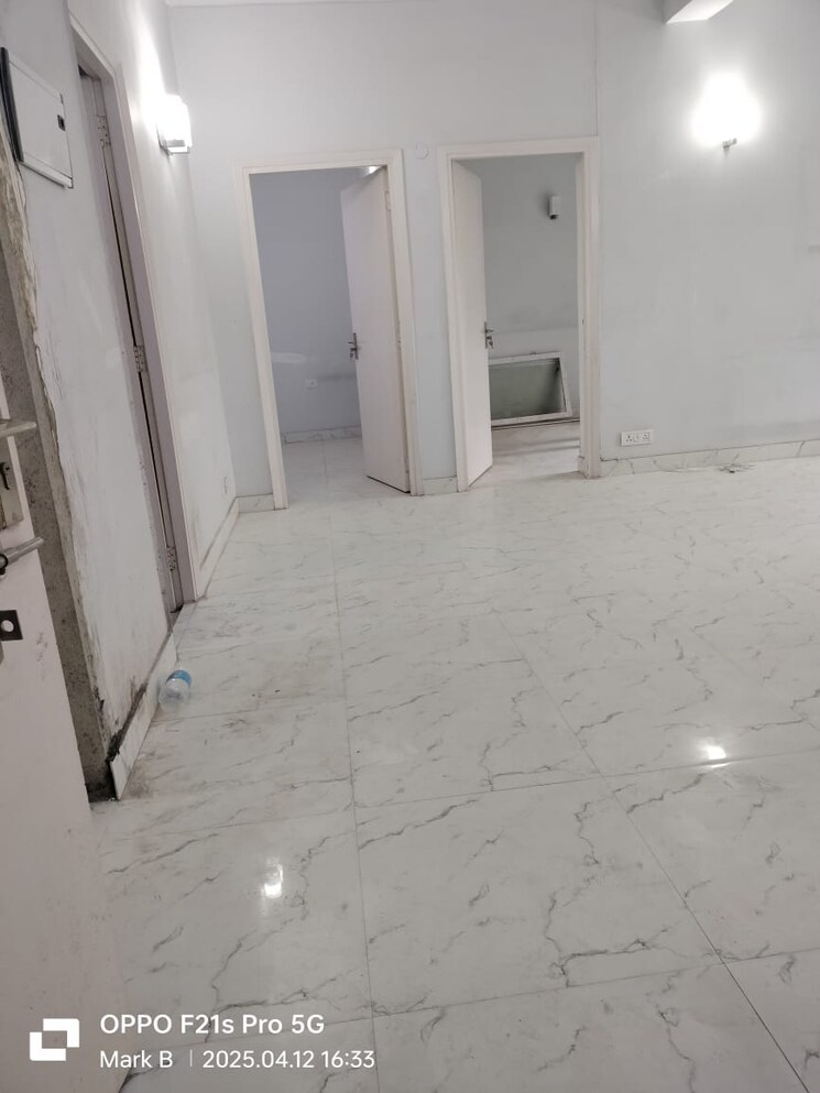 undefined, vasant kunj 3 Bedroom 1200 Sq.Ft. Apartment In Vasant Kunj Delhi 8617623