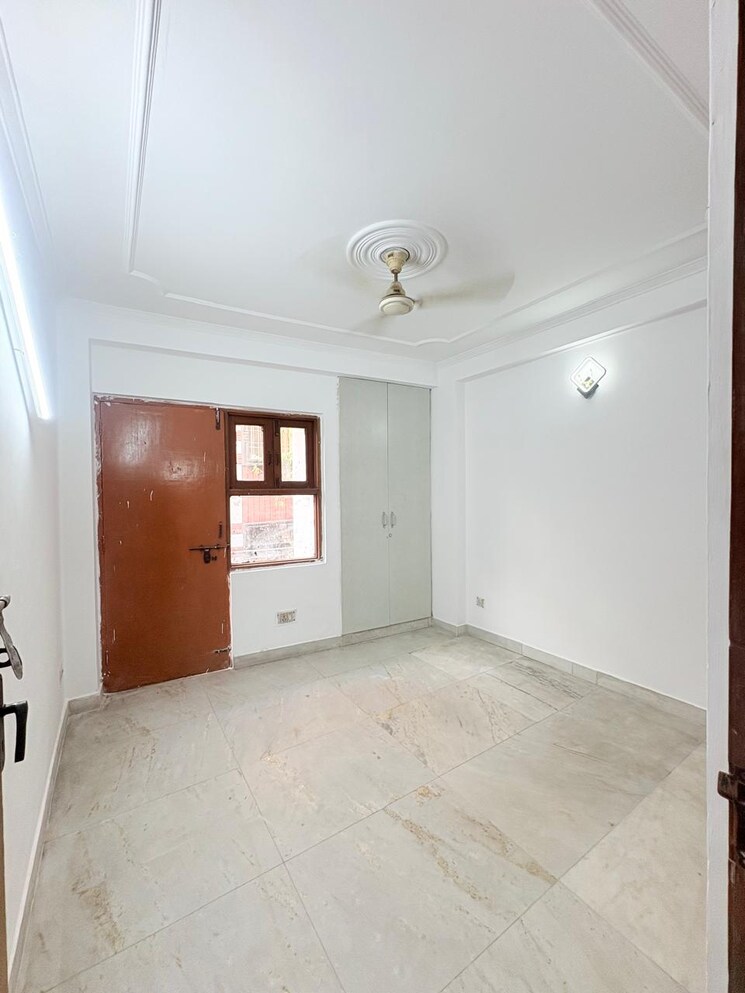 Room, saket 2 Bedroom 1200 Sq.Ft. Apartment In Saket Delhi 8617584