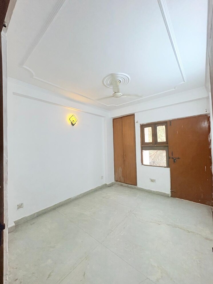 Room, saket 2 Bedroom 1200 Sq.Ft. Apartment In Saket Delhi 8617584