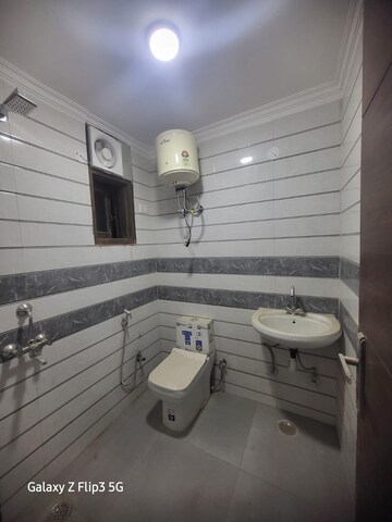 Bathroom in 2 BHK Apartment at Saket – for Rent