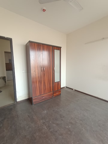 Furnished Amenities in 2 BHK Apartment at Mahagun Mywoods, Sector 16c Greater Noida – for Rent