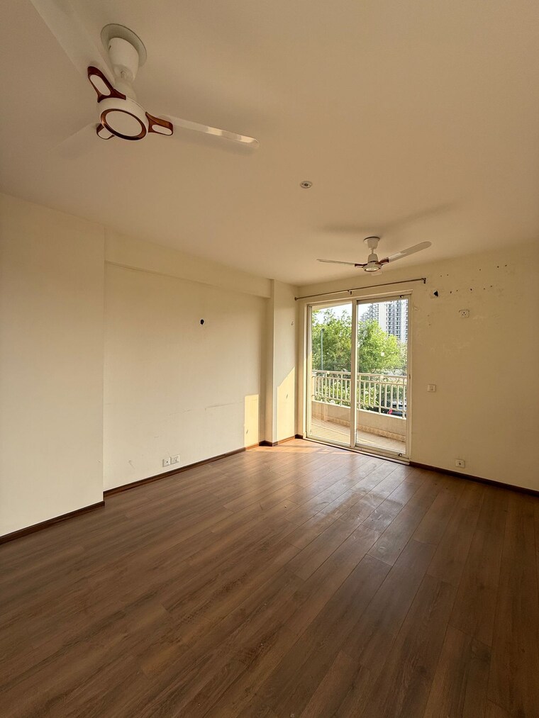 Room, dlf-the-skycourt 3 Bedroom 1931 Sq.Ft. Apartment In Sector 86 Gurgaon 8617615