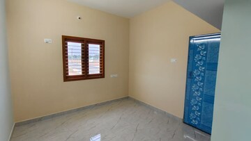 Room in 2 BHK Independent House at Attar Mohalla – for Sale