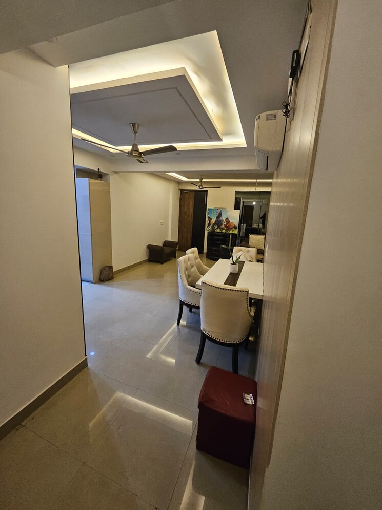 Master Bedroom, ansal-sushant-apartments 3 Bedroom 215 Sq.Ft. Builder Floor In Sushant Lok I Gurgaon 8617640